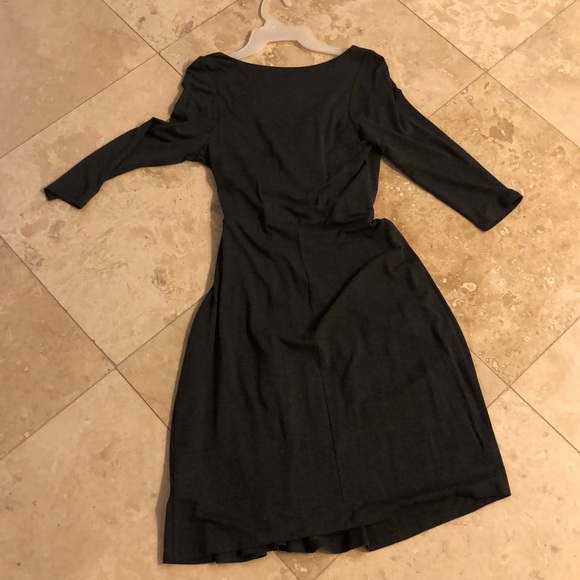 Grey dress - Picture 4 of 4